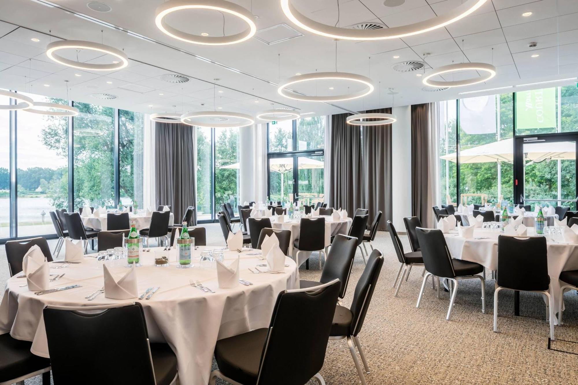 Hotel Courtyard By Marriott Wolfsburg Zewnętrze zdjęcie