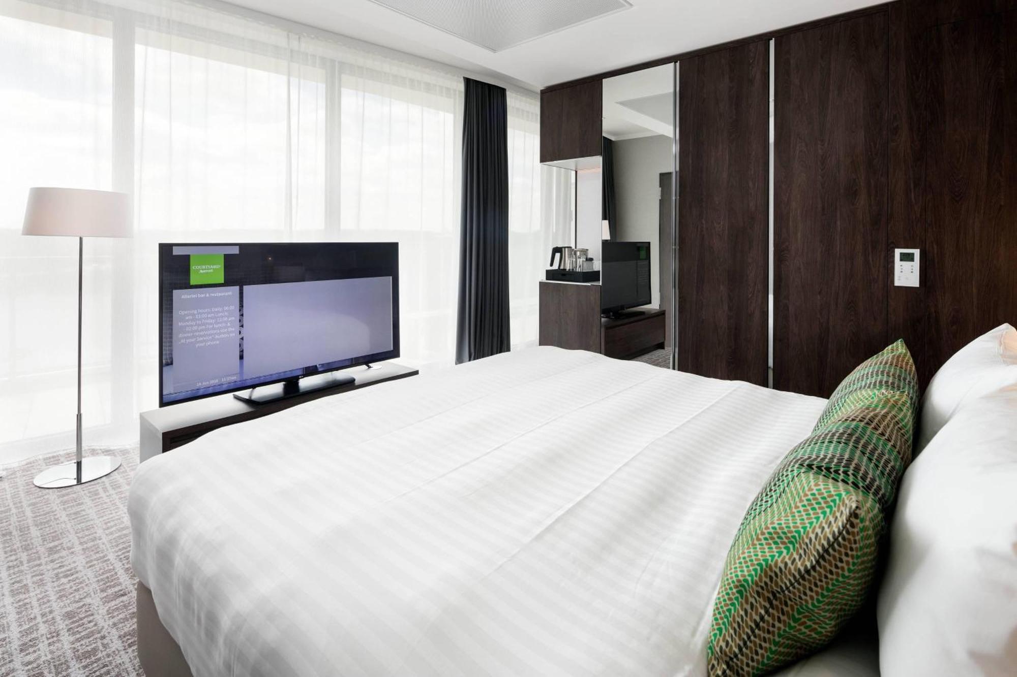 Hotel Courtyard By Marriott Wolfsburg Zewnętrze zdjęcie
